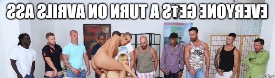20P Celebrity gangbang captions #650 (Avril)