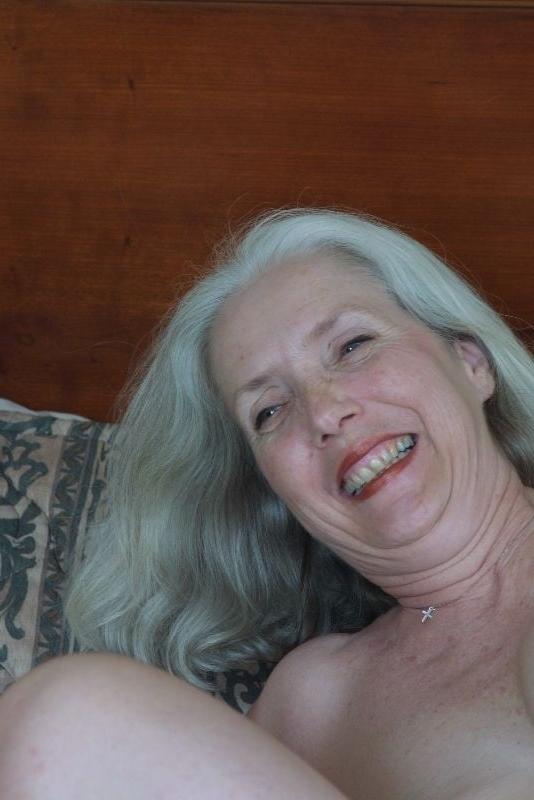 25P GILF