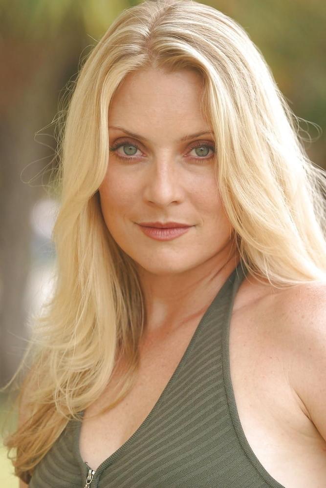 25P Celebrity Hot 250 - #176 Emily Procter