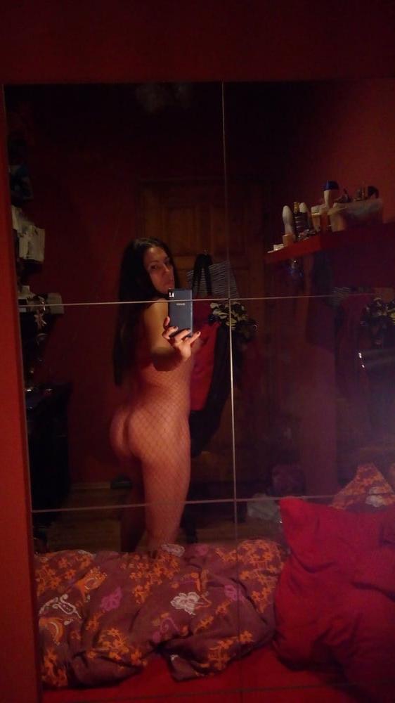 25P GILF 2
