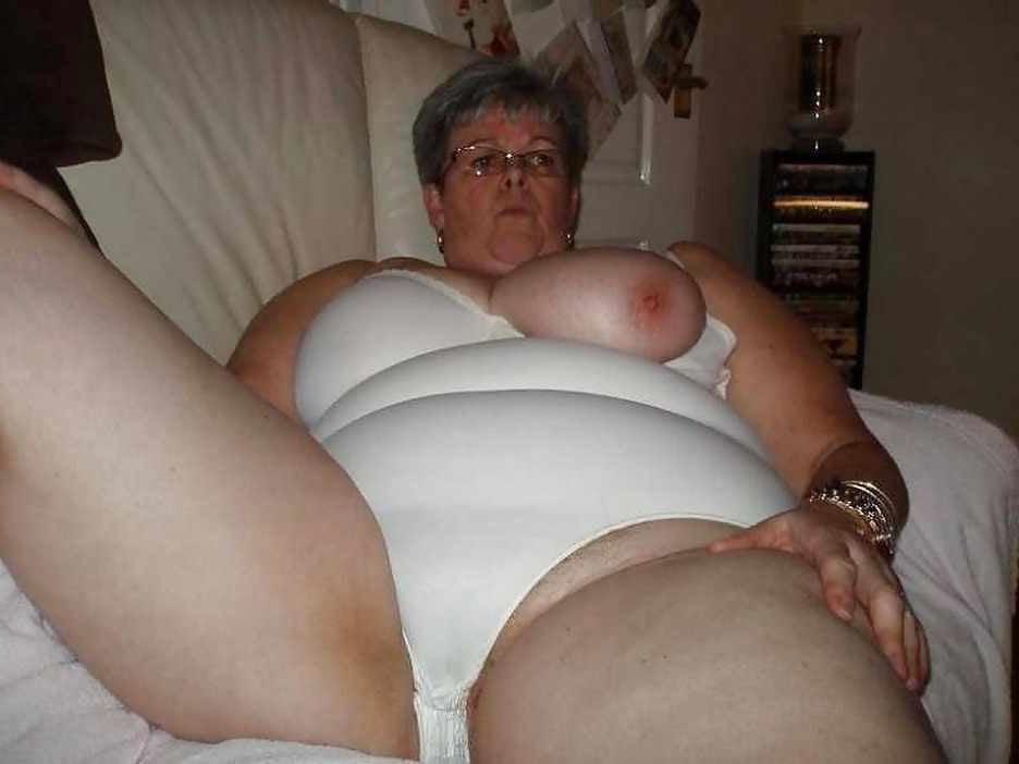25P From MILF to GILF with Matures in between 230