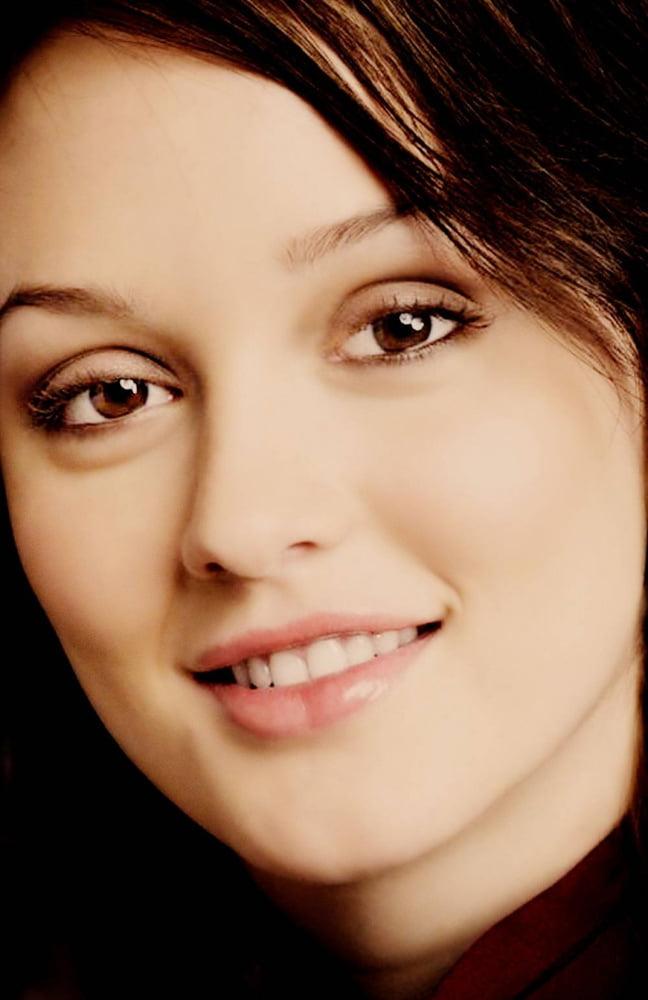 25P Celebrity Hot 250 - #179 Leighton Meester