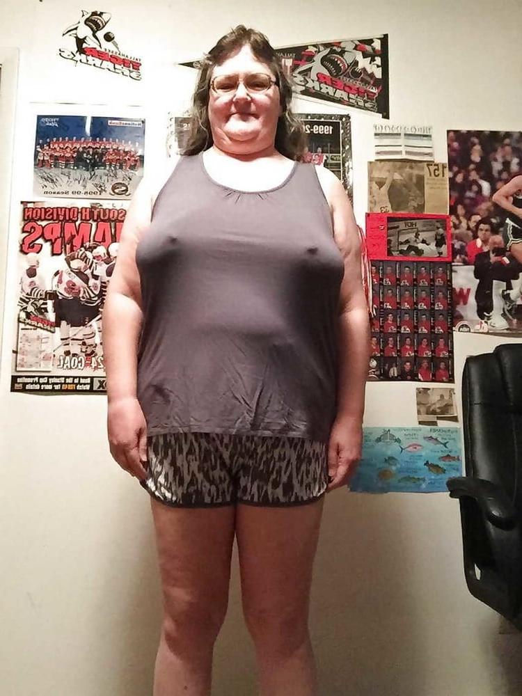 25P From MILF to GILF with Matures in between 194