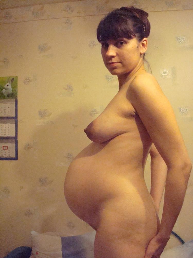 25P Baby inside: sexy pregnant women 2