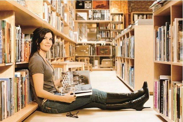 25P Celebrity Hot 250 - #185 Lauren Graham