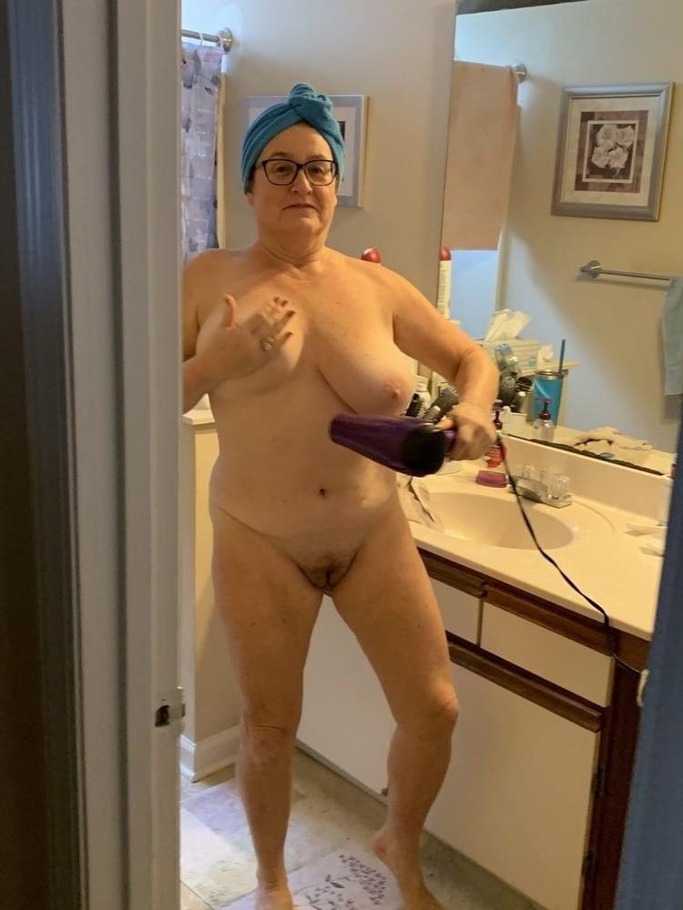 25P GILF