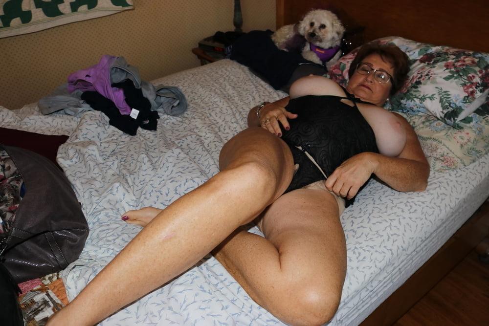 25P GILF