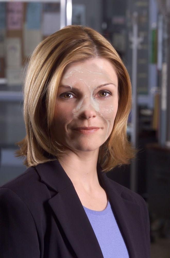 21P Celebrity facial fakes 001