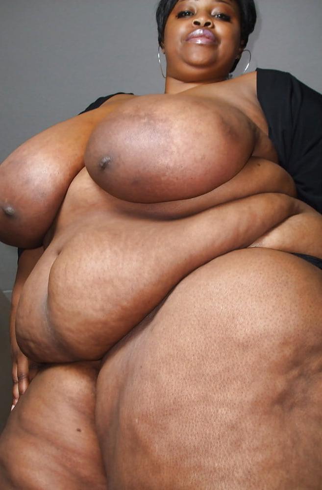 25P Mature meaty mom's living the dream