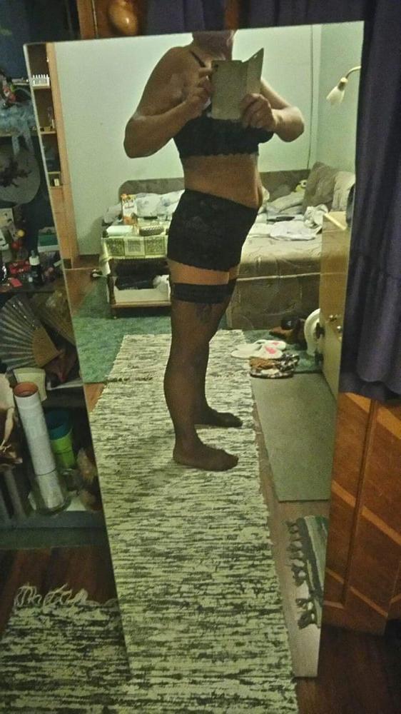 9P GILF