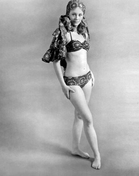 25P Celebrity Hot 250 - #192 Cybill Shepard
