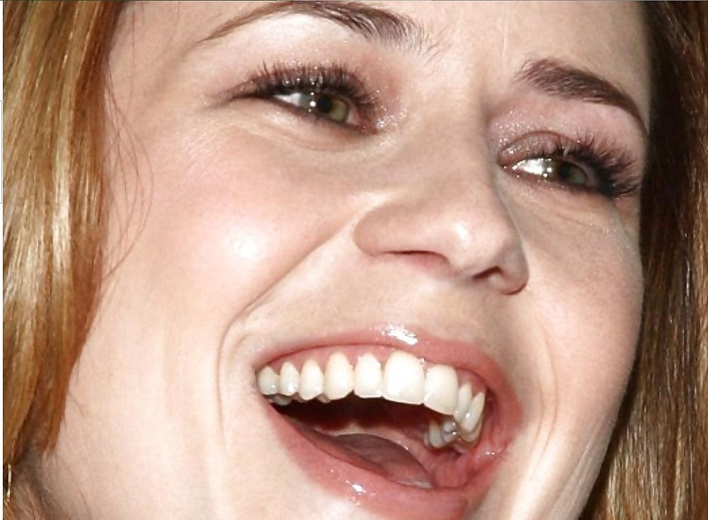 25P Celebrity Hot 250 - #194 Jenna Fischer