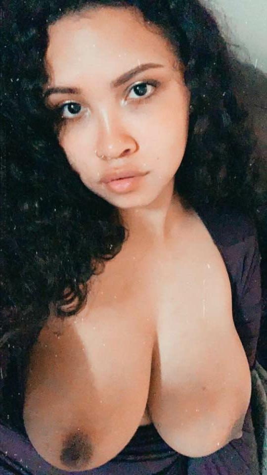 25P Big Busty Tits 4 - LL96