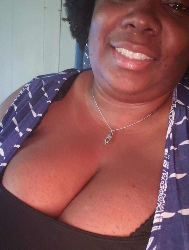 25P Mature black sexy Freak 2020