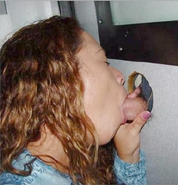25P Glory Hole Swingers 03-27