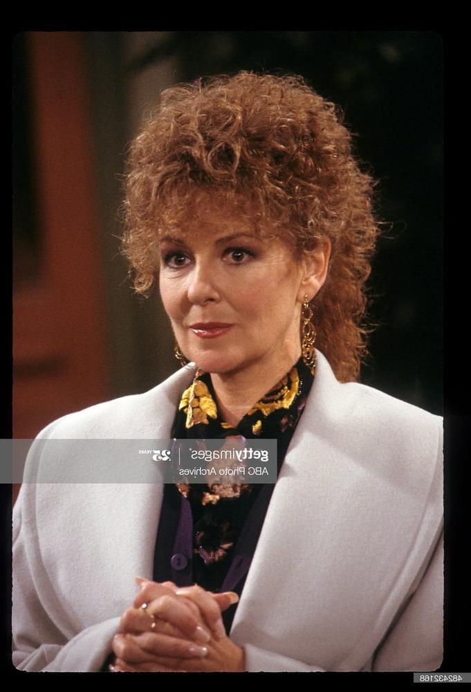 25P Celebrity Nails - Shelley Fabares