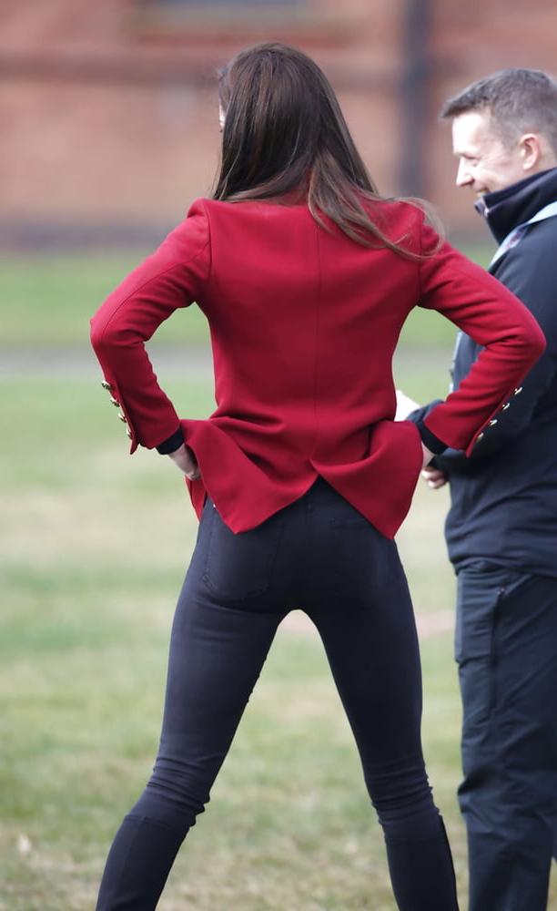 25P Celebrity Hot 250 - #209 Catherine - Duchess of Cambridge