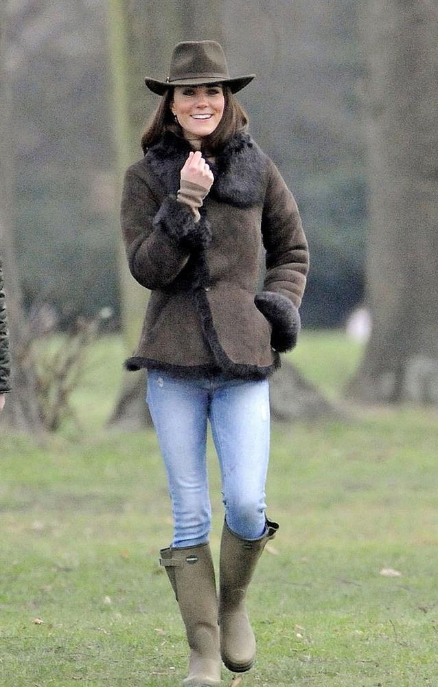 25P Celebrity Hot 250 - #209 Catherine - Duchess of Cambridge