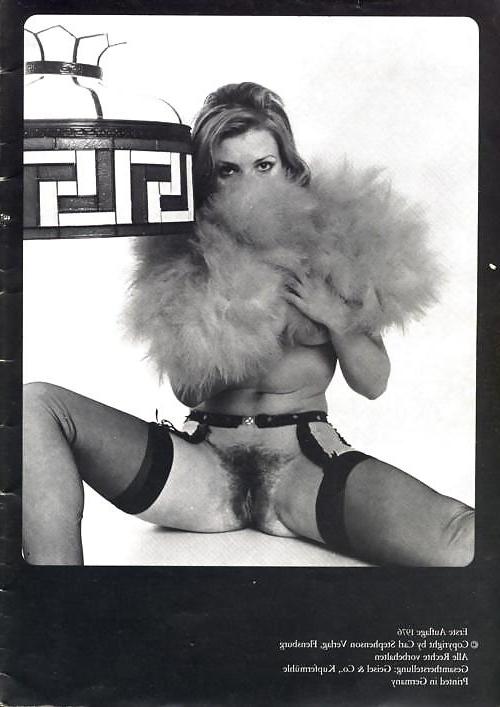 25P Vintage Hairy Cunts