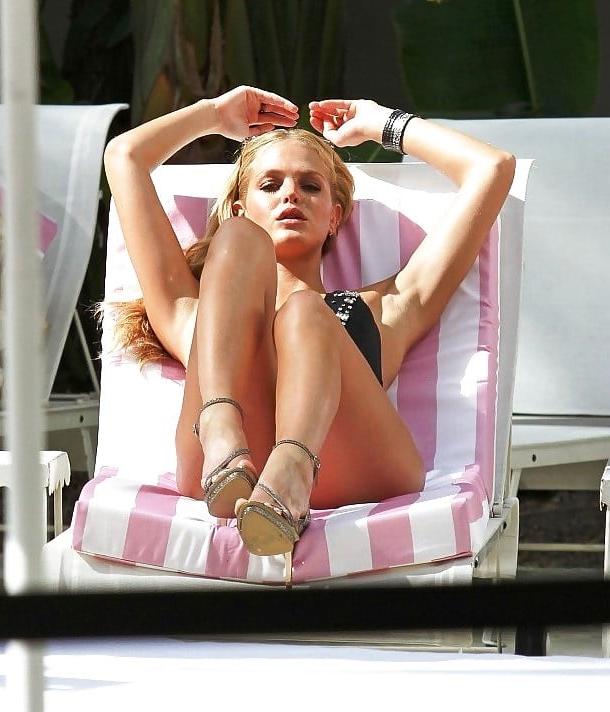 25P Celebrity Hot 250 - #202 Erin Heatherton
