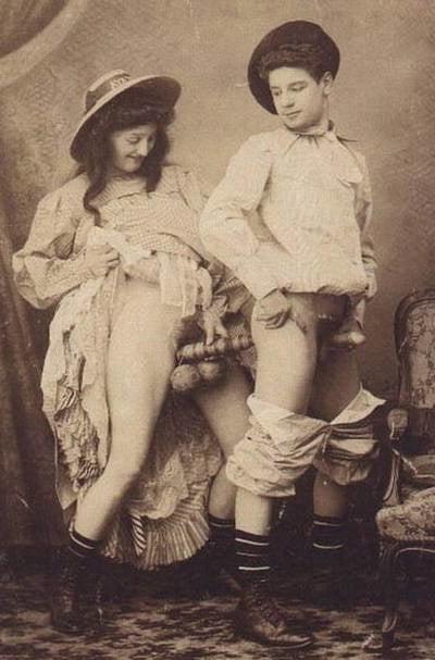 25P Vintage Black White Pics