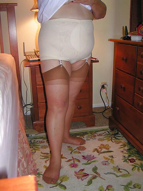 11P Plumper In Vintage Gartered Girdle Brief