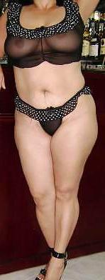 15P A swinger wife