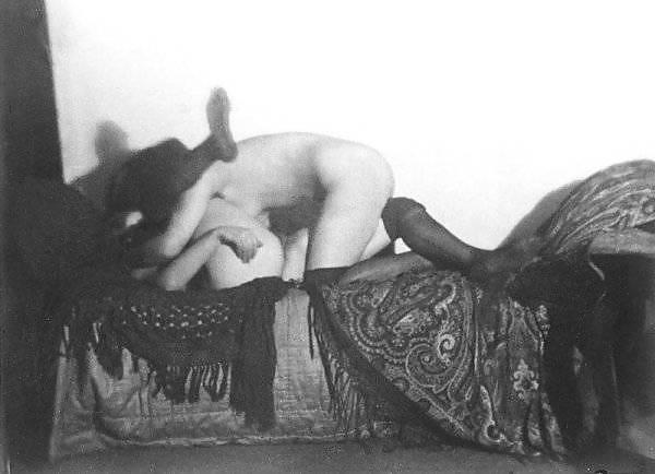 24P Vintage lesbians B&W