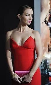 25P Celebrity Hot 250 - #208 Emily Blunt