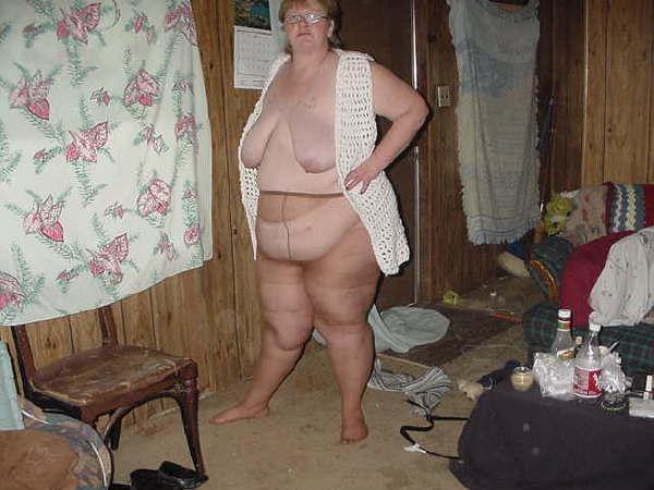 25P Mature meaty mom's do it again
