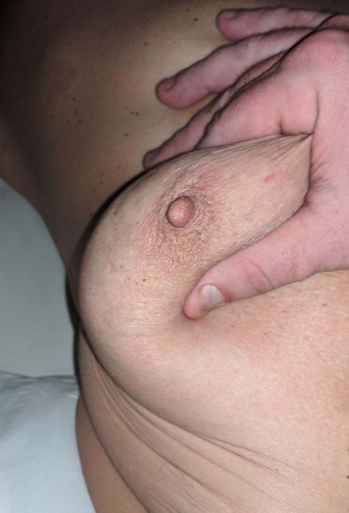15P My 1st Gilf amateur and she had an incredible body for 61