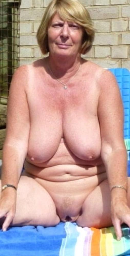 16P Bbw mix 663 (Mature)