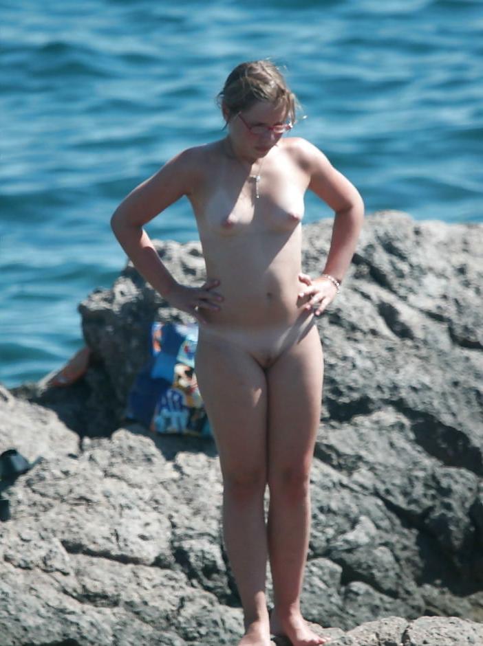 25P Swingers At the Beach #84