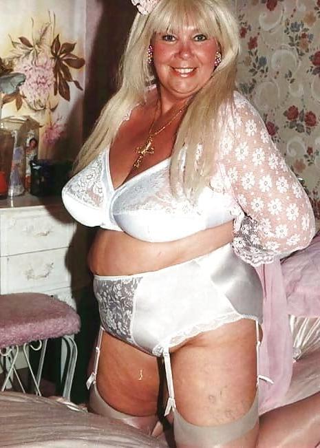 8P Top class mature bbw woman 2