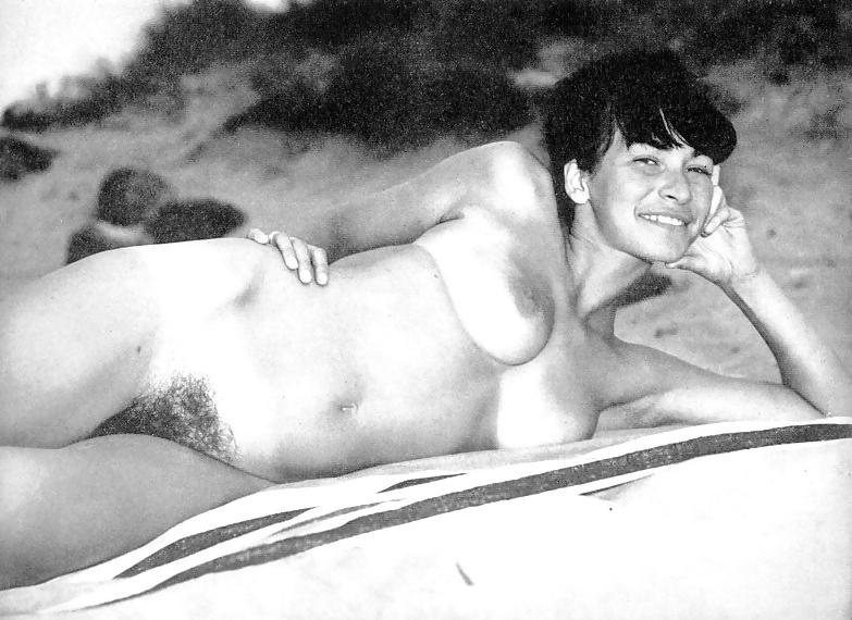 25P Vintage Nudists 2