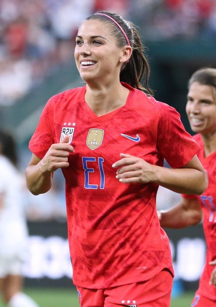 25P Celebrity Hot 250 - #224 Alex Morgan