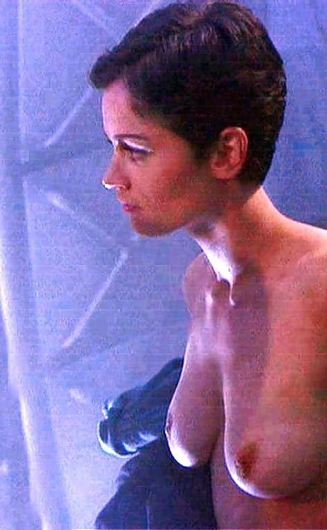 25P Celebrity Hot 250 - #225 Robin Tunney