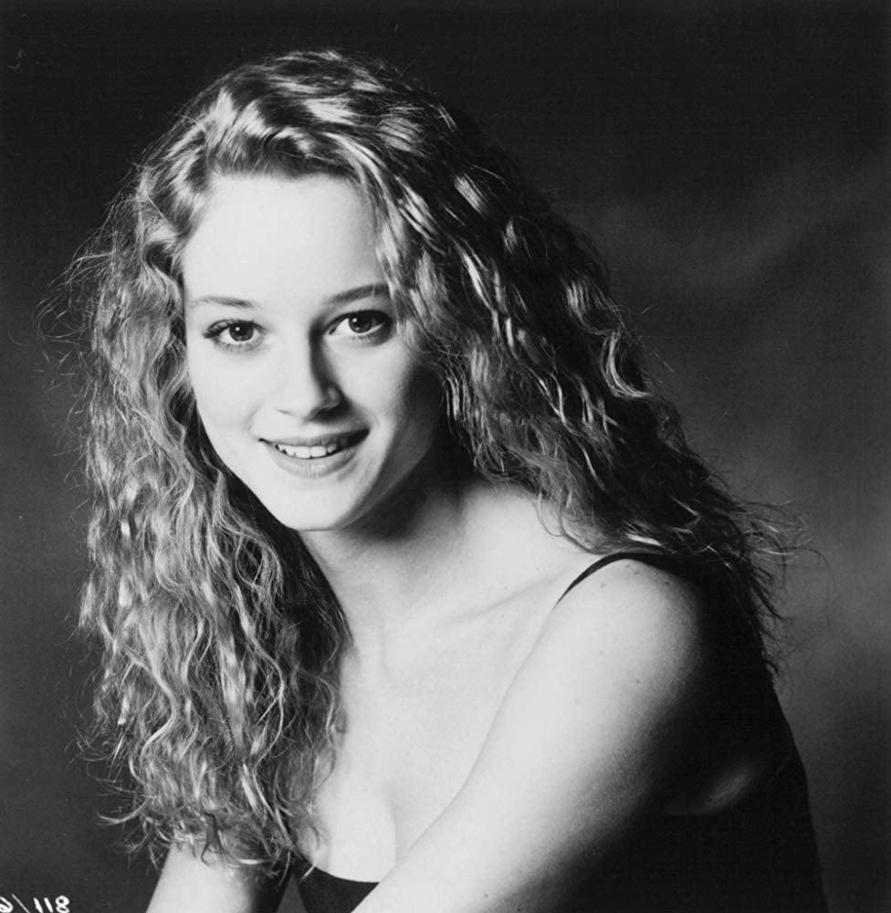 25P Celebrity Hot 250 - #230 Teri Polo