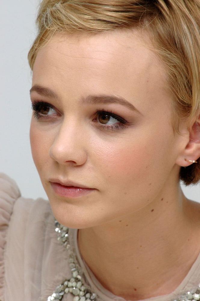 25P Celebrity Hot 250 - #222 Carey Mulligan