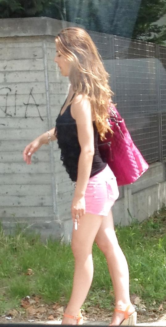 9P Italian whore street-PROSTITUTE ITALIANE