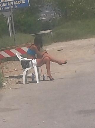 9P Italian whore street-PROSTITUTE ITALIANE
