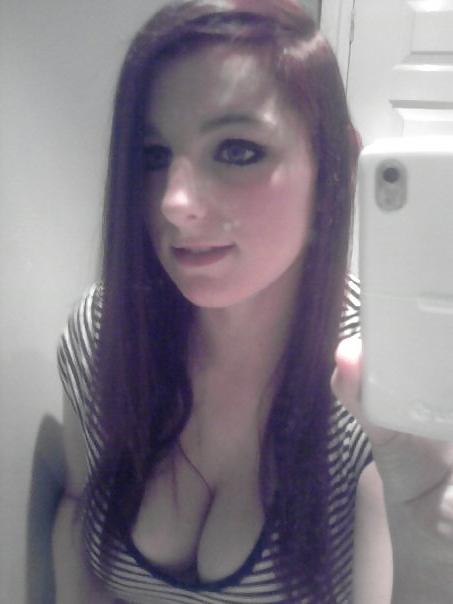 20P Big Tits Cleavage Queens (NON-porn)