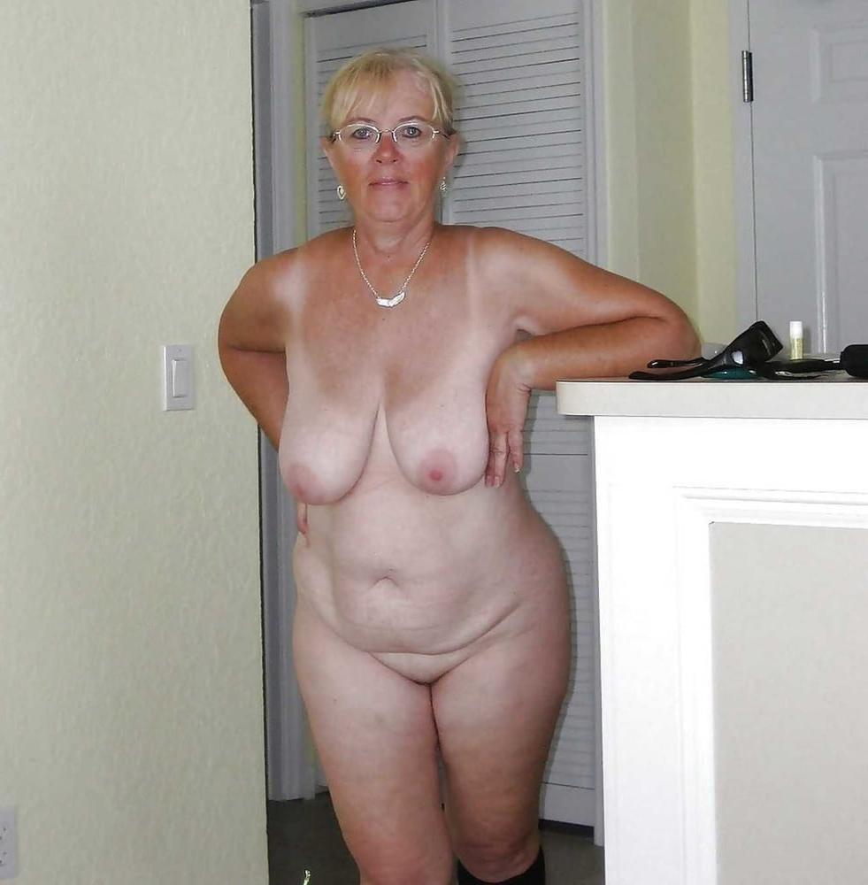 25P From MILF to GILF with Matures in between 180