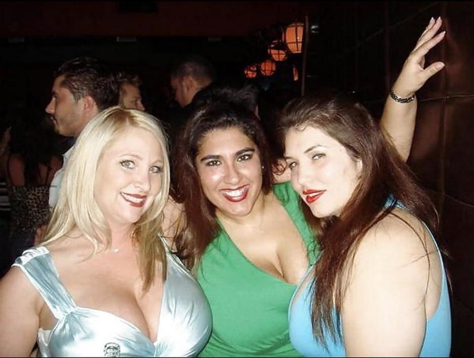 25P From MILF to GILF with Matures in between 162