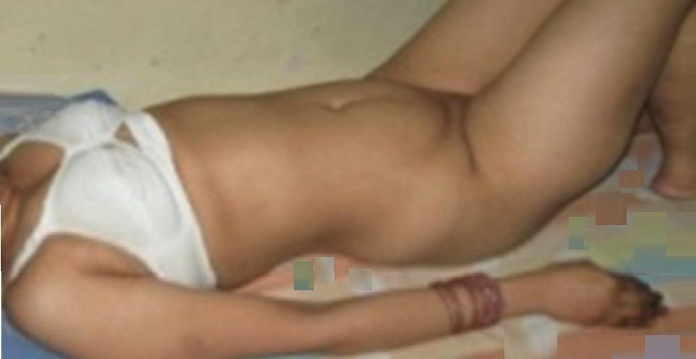 25P Shree Bhabhi, the most desired Indian celebrity wife 2 share