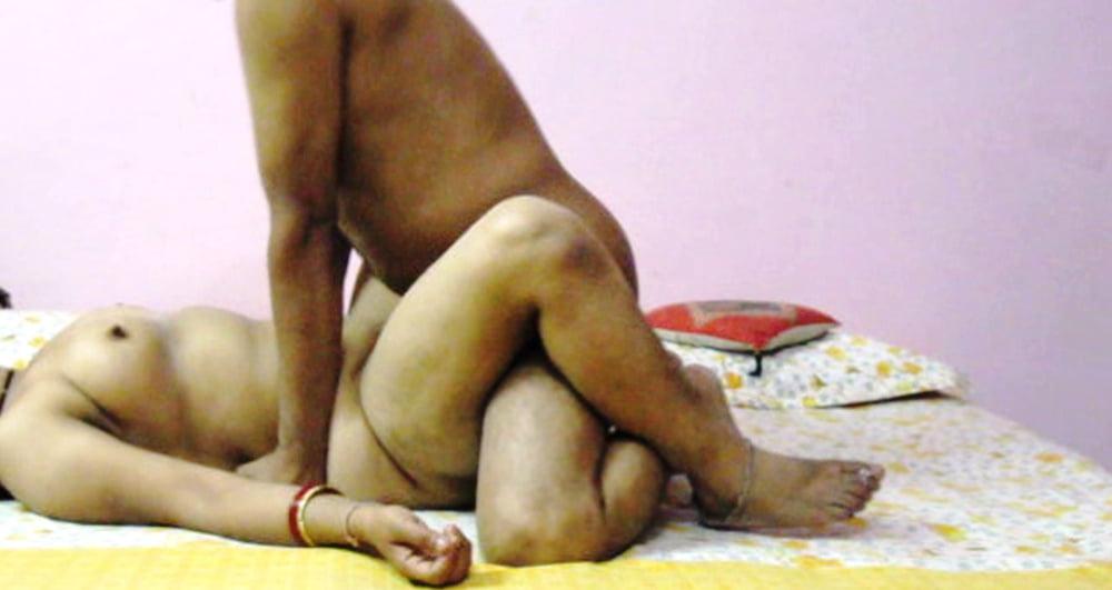 25P Shree Bhabhi, the most desired Indian celebrity wife 2 share