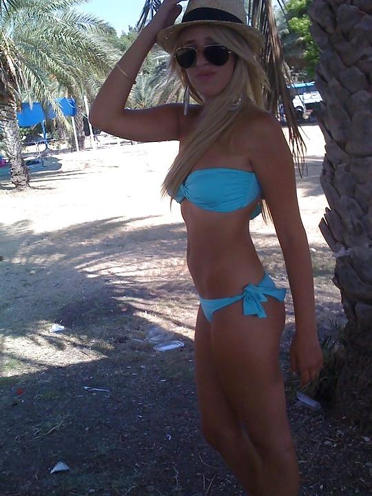 25P Israeli girls horny 2