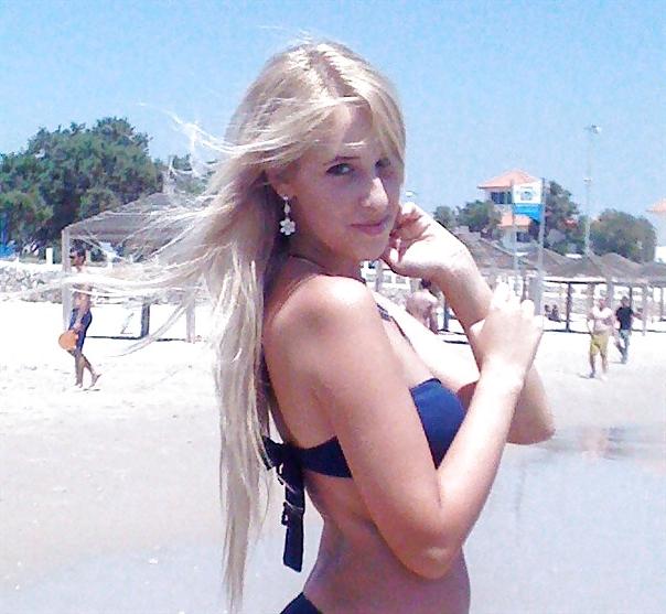 25P Israeli girls horny 2