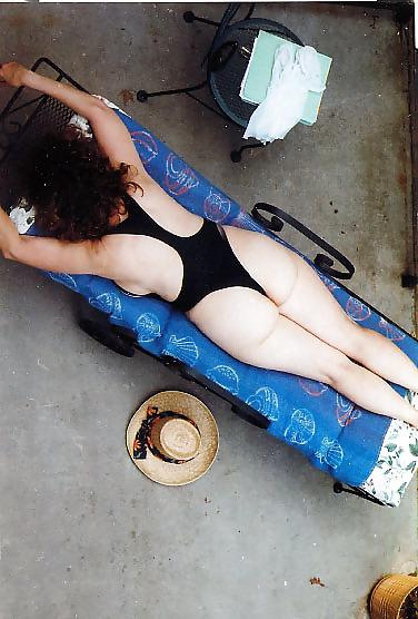 15P Swimsuit Heaven