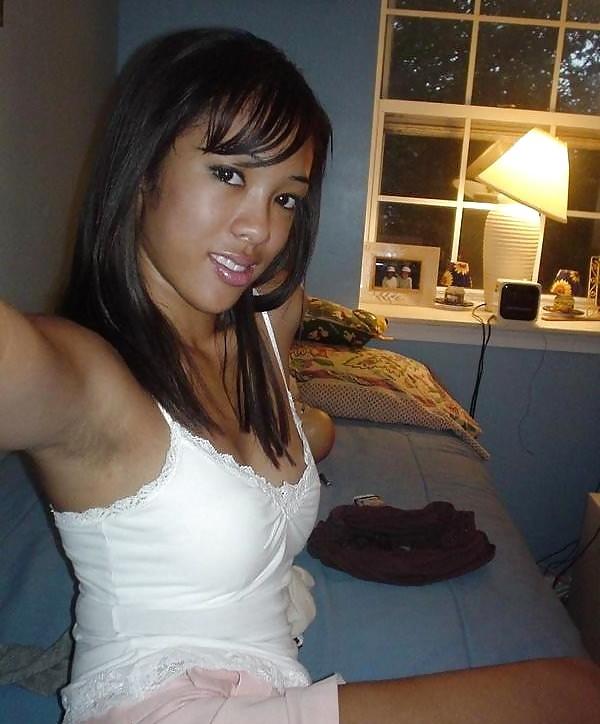 25P Ethnic Girls Gallery 2